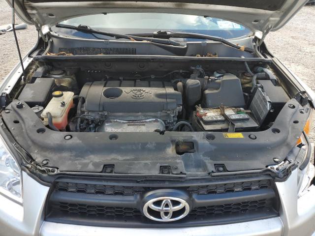 2T3BF4DV3CW259862 - 2012 TOYOTA RAV4 Argent photo 11
