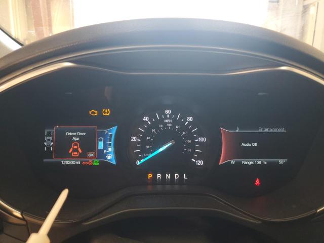 3FA6P0LUXKR119235 - 2019 FORD FUSION SE BLACK photo 9