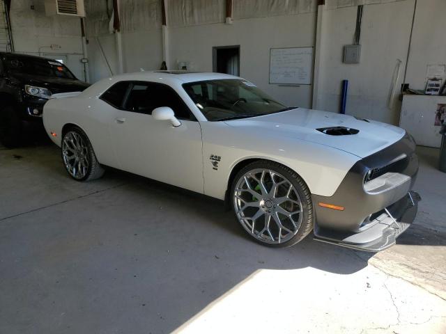 2C3CDZBT8JH309892 - 2018 DODGE CHALLENGER R/T თეთრი ფოტო 4