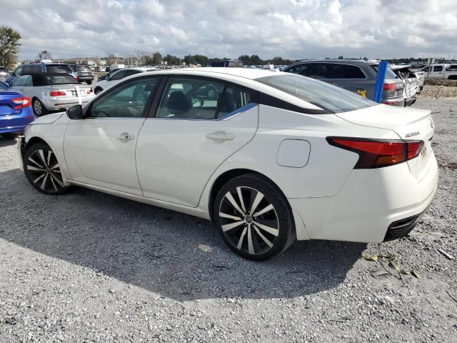 1N4BL4CW7KN301867 - 2019 NISSAN ALTIMA SR WHITE photo 2