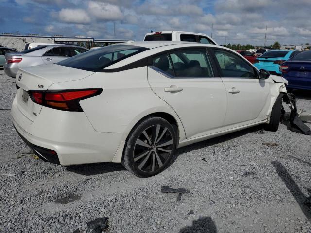 1N4BL4CW7KN301867 - 2019 NISSAN ALTIMA SR WHITE photo 3