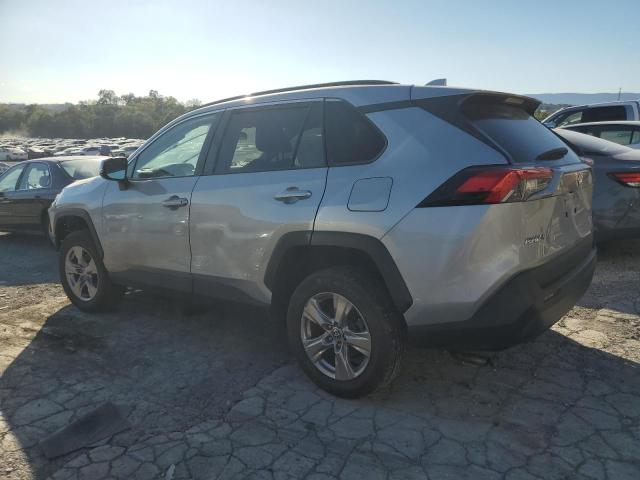 2T3P1RFV7PW373237 - 2023 TOYT RAV4 XLE Gümüş foto 2