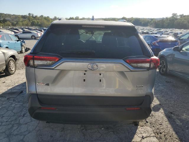 2T3P1RFV7PW373237 - 2023 TOYT RAV4 XLE Gümüş foto 6