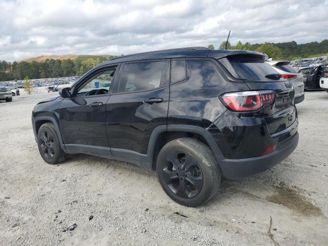 3C4NJCBB5KT676730 - 2019 JEEP COMPASS LATITUDE Czarny zdjęcie 2