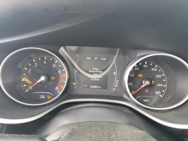 3C4NJCBB5KT676730 - 2019 JEEP COMPASS LATITUDE Czarny zdjęcie 9