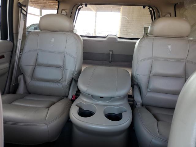 5LMPU28A8YLJ00961 - 2000 LINCOLN NAVIGATOR 白色 照片 10