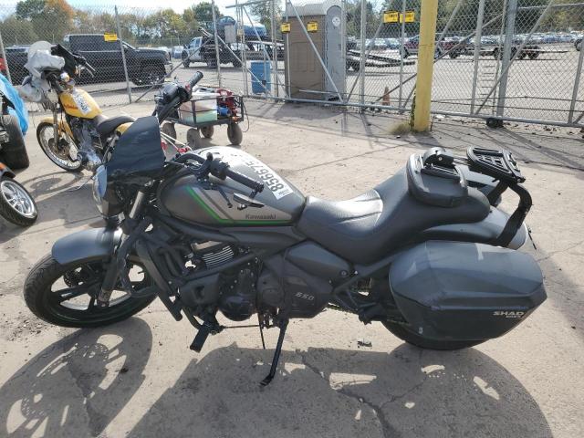 JKAENEC16NDA05225 - 2022 KAWASAKI EN650 C 黑色 照片 3