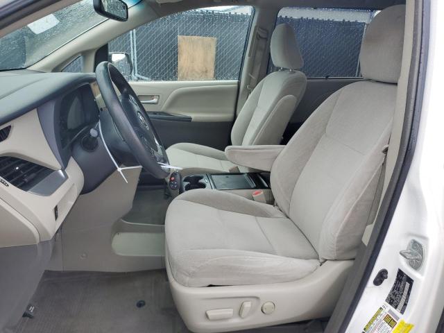 5TDJK3DCXFS105252 - 2015 TOYOTA SIENNA LE WHITE photo 7