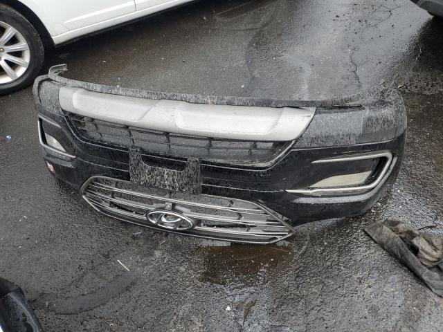 5NMZWDLA3HH049285 - 2017 HYUNDAI SANTA FE S Noir photo 13