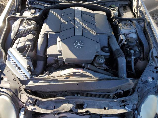 WDBSK75F35F099084 - 2005 MERCEDES-BENZ SL 500 SILVER photo 11