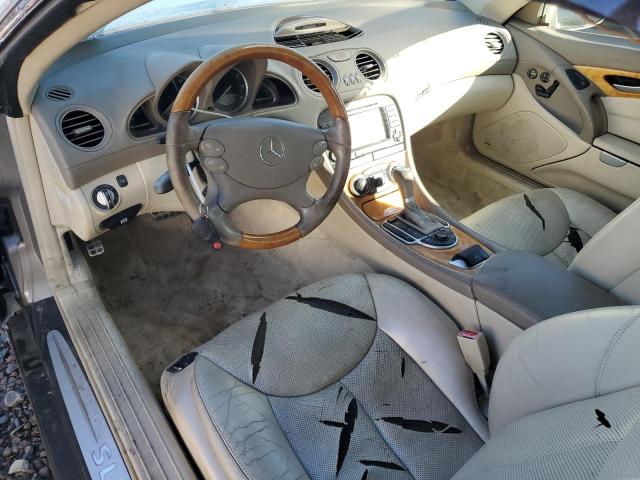 WDBSK75F35F099084 - 2005 MERCEDES-BENZ SL 500 SILVER photo 8
