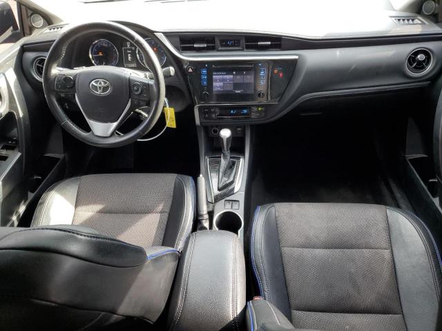 2T1BURHE1JC970772 - 2018 TOYOTA COROLLA L Grafit foto 8