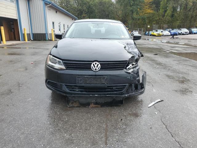 3VW2K7AJ9DM384248 - 2013 VOLKSWAGEN JETTA BASE Noir photo 5