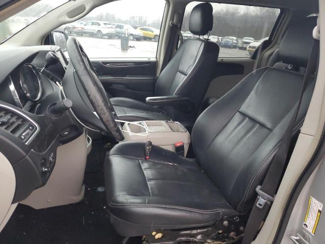 2C4RC1CG7CR266297 - 2012 CHRYSLER TOWN & COU TOURING L SILVER photo 7