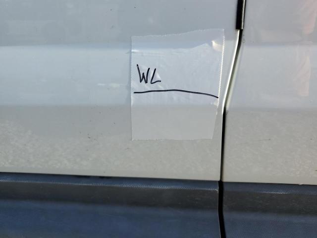 2GNALBEK9G6333940 - 2016 CHEVROLET EQUINOX LS WHITE photo 13