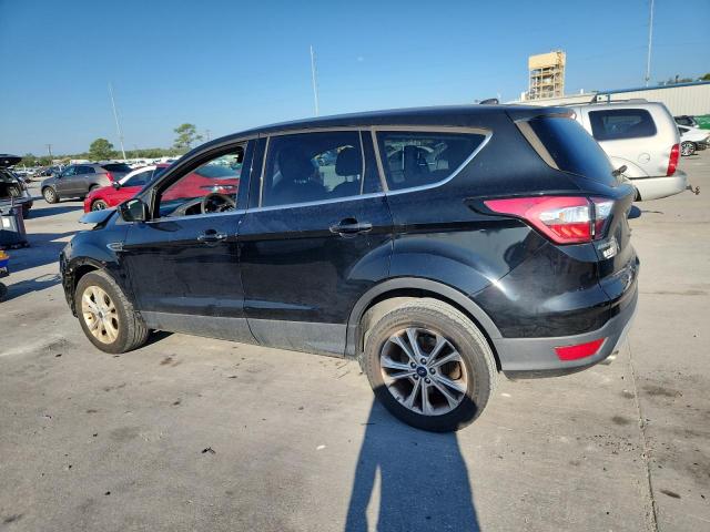 1FMCU0G91HUD44720 - 2017 FORD ESCAPE SE BLACK photo 2