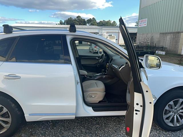 WA1C2AFP0GA014805 - 2016 AUDI Q5 PREMIUM WHITE photo 5