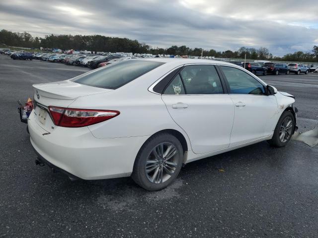 4T1BF1FK8FU102083 - 2015 TOYOTA CAMRY LE WHITE photo 3