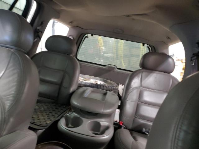 5LMPU28L5WLJ32149 - 1998 LINCOLN NAVIGATOR თეთრი ფოტო 10