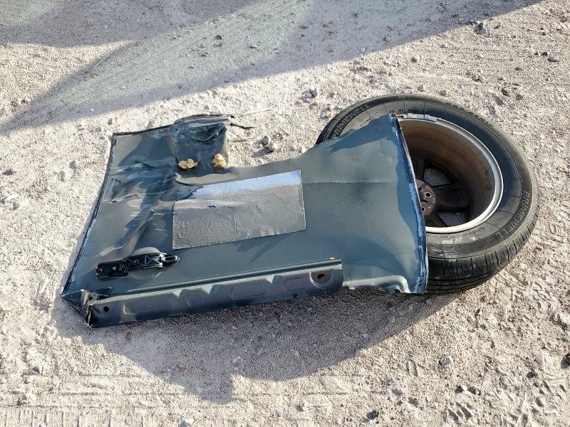 1FMCU0EG9CKB16504 - 2012 FORD ESCAPE LIMITED 黑色 照片 13