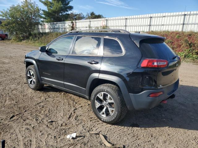 1C4PJMBS6GW128722 - 2016 JEEP CHEROKEE TRAILHAWK BLACK photo 2