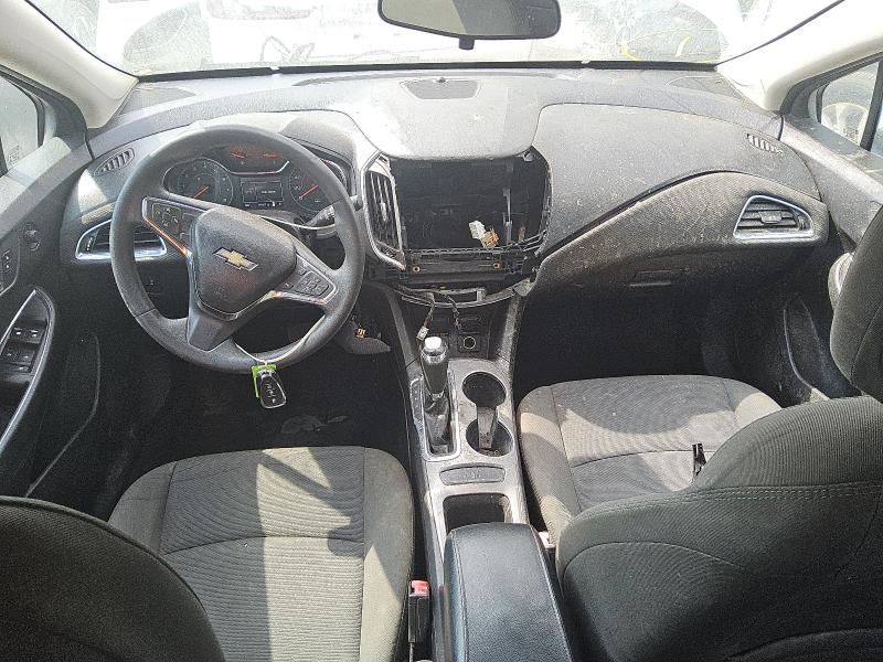 1G1BE5SM4J7130470 - 2018 CHEVROLET CRUZE LT თეთრი ფოტო 8