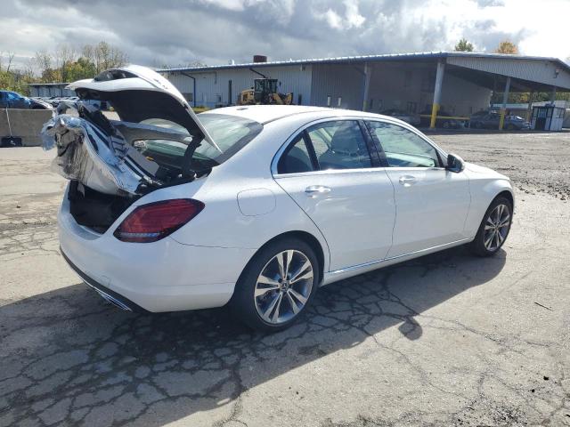 55SWF8EB8KU320476 - 2019 MERCEDES-BENZ C 300 4MATIC WHITE photo 3