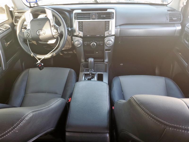 JTEFU5JR6M5231806 - 2021 TOYOTA 4RUNNER SR5 BLACK photo 8