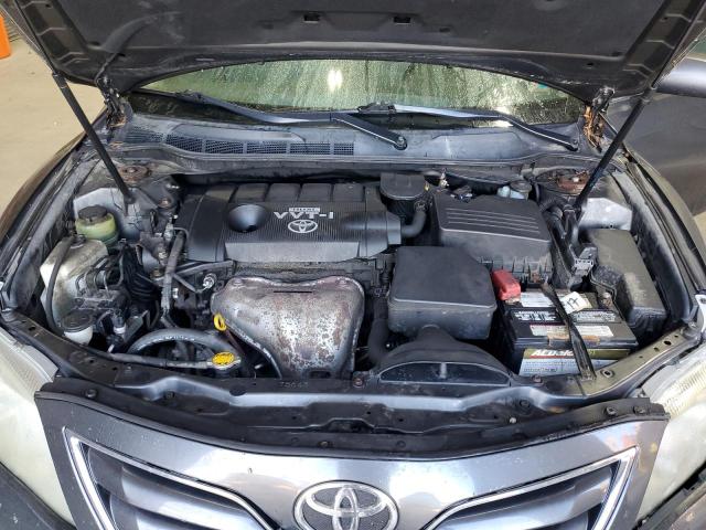 4T4BF3EK7AR037612 - 2010 TOYOTA CAMRY BASE GRAY photo 11
