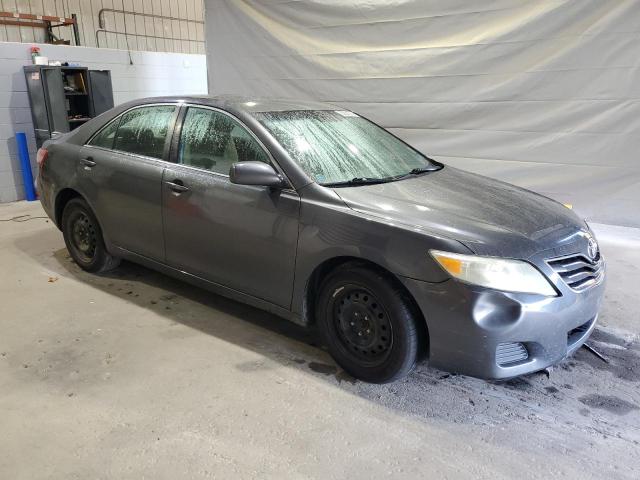 4T4BF3EK7AR037612 - 2010 TOYOTA CAMRY BASE GRAY photo 4