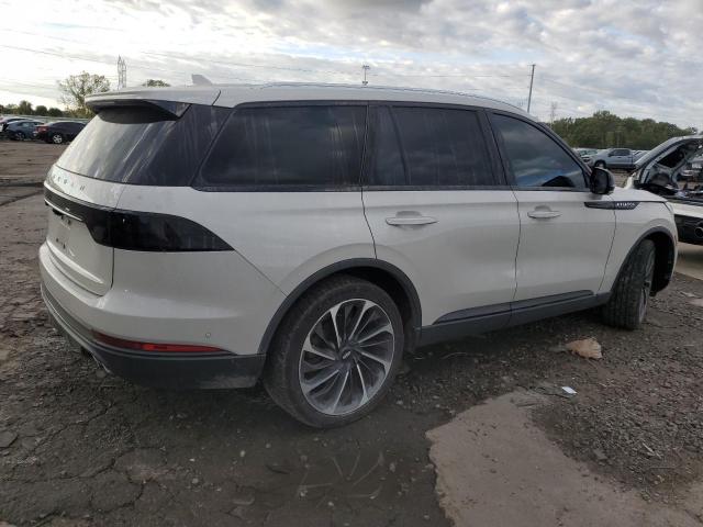 5LM5J7XC0LGL05269 - 2020 LINCOLN AVIATOR RESERVE თეთრი ფოტო 3