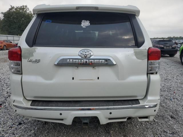 JTEZU5JR4A5002811 - 2010 TOYOTA 4RUNNER SR5 Biały zdjęcie 6