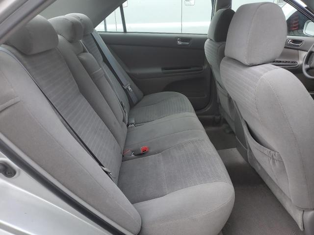 4T1BE32K45U406689 - 2005 TOYOTA CAMRY LE SILVER photo 10