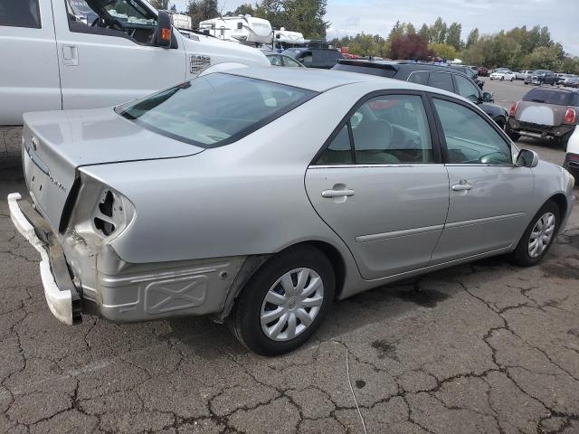 4T1BE32K45U406689 - 2005 TOYOTA CAMRY LE SILVER photo 3