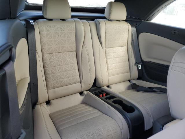 W04WJ3N57KG364403 - 2019 BUICK CASCADA SPORT TOURING WHITE photo 10