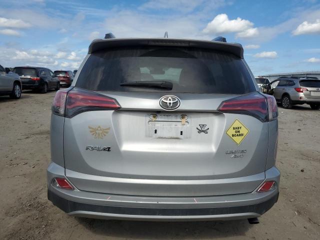 2T3DFREV3JW762891 - 2018 TOYOTA RAV4 LIMITED فضي صورة 6