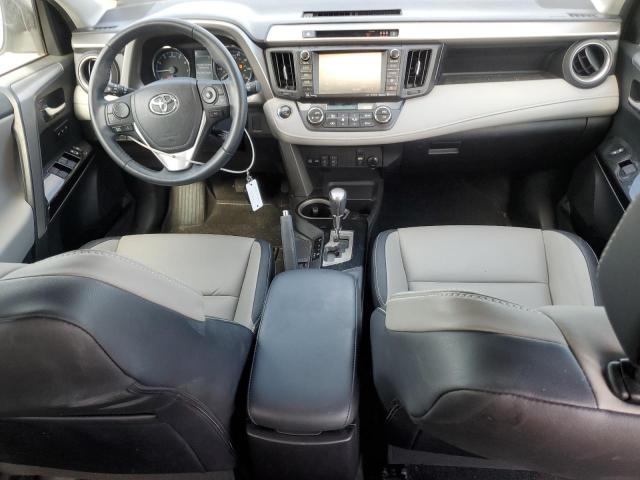 2T3DFREV3JW762891 - 2018 TOYOTA RAV4 LIMITED فضي صورة 8