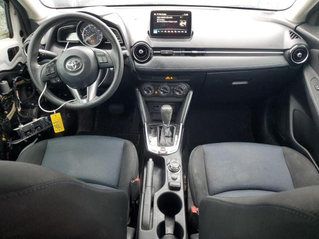 3MYDLBYV5JY329256 - 2018 TOYOTA YARIS IA 白色 照片 8