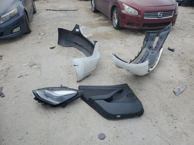 5YJ3E1EA0PF447803 - 2023 TESLA MODEL 3 白色 照片 12