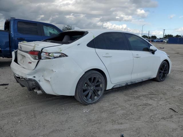 5YFS4MCE5RP192983 - 2024 TOYOTA COROLLA SE WHITE photo 3