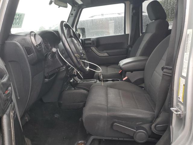 1J4HA3H13BL551212 - 2011 JEEP WRANGLER U SPORT Silber Foto 7