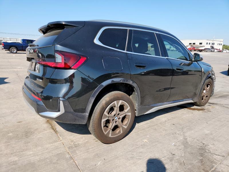 WBX73EF07R5Y54836 - 2024 BMW X1 XDRIVE28I BLACK photo 3
