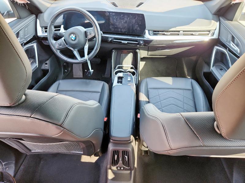 WBX73EF07R5Y54836 - 2024 BMW X1 XDRIVE28I BLACK photo 8