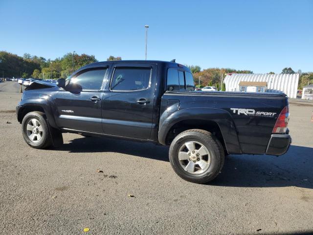 3TMLU4EN2FM190712 - 2015 TOYOTA TACOMA DOUBLE CAB BLACK photo 2
