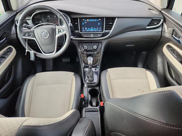 KL4CJESB6JB584698 - 2018 BUICK ENCORE PREFERRED Ақ фото 8
