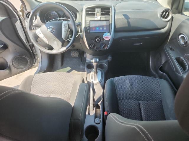 3N1CN7AP1KL851221 - 2019 NISSAN VERSA S Gümüş foto 8