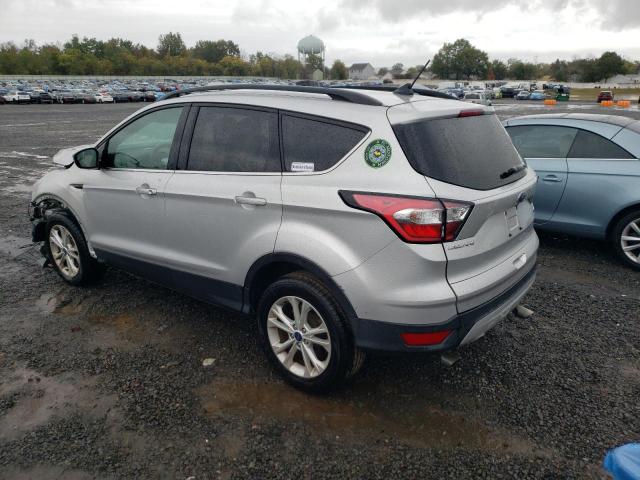 1FMCU9GDXJUA46794 - 2018 FORD ESCAPE SE 银色 照片 2