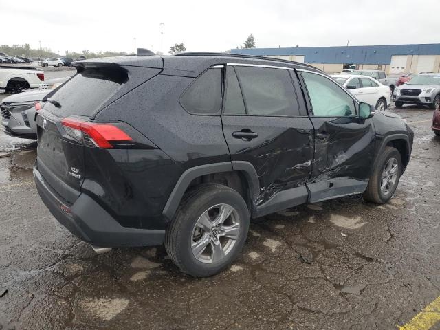 4T3RWRFV8NU060057 - 2022 TOYOTA RAV4 XLE Қара фото 3