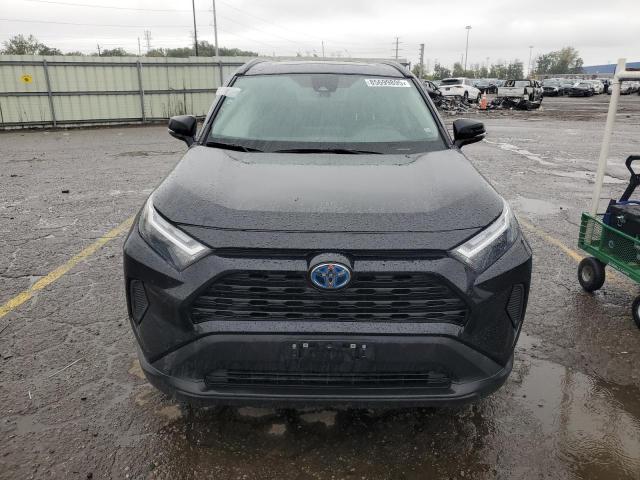 4T3RWRFV8NU060057 - 2022 TOYOTA RAV4 XLE Қара фото 5