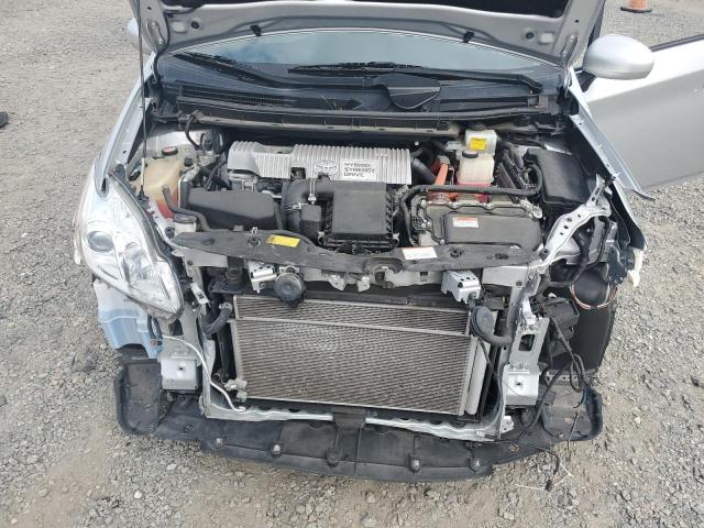 JTDKN3DU2F0450413 - 2015 TOYOTA PRIUS 银色 照片 11